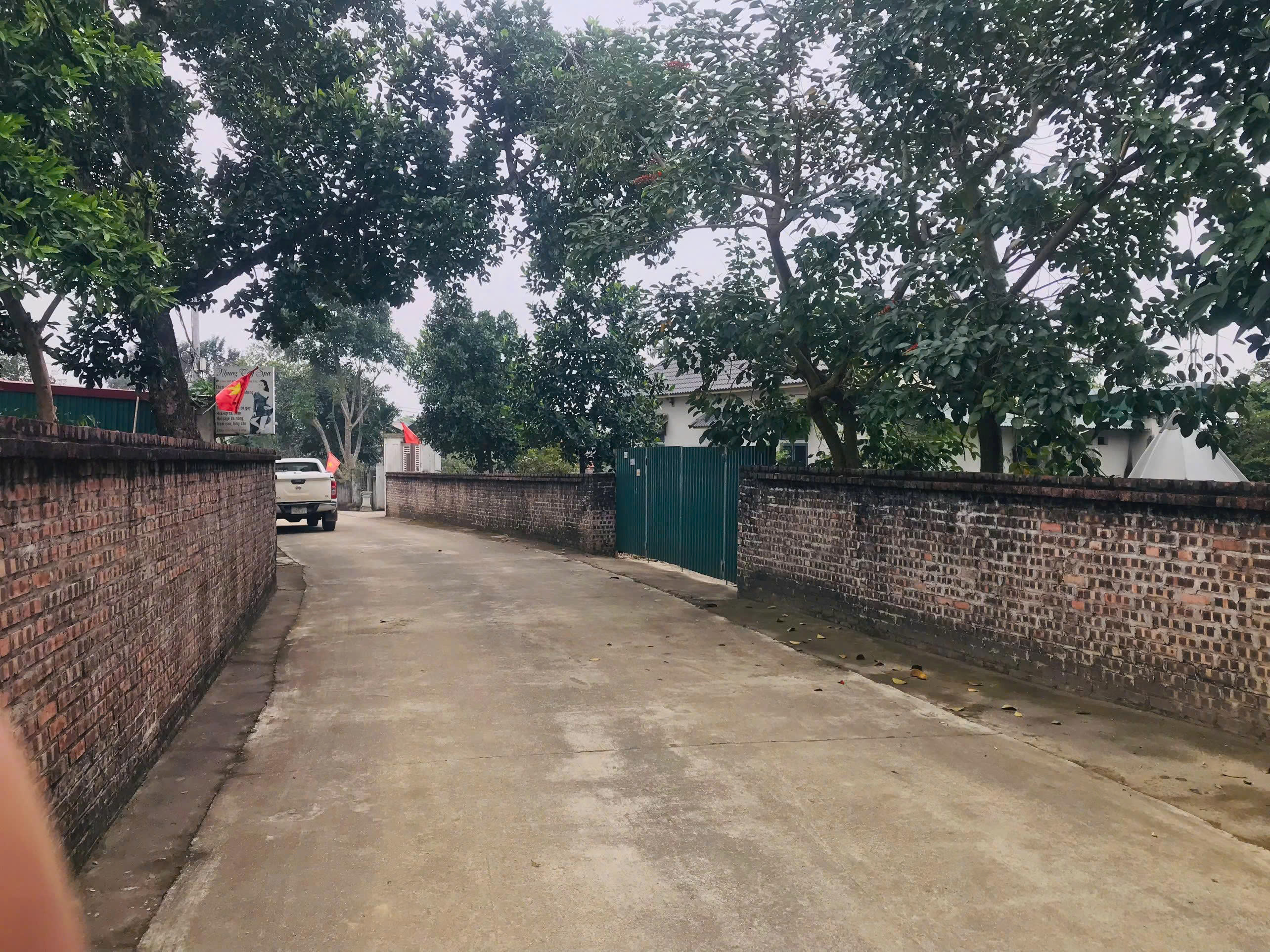 Bán đất Tản Lĩnh, Ba Vì, Hà Nội đường thông thoáng, tiện lợi mọi bề.