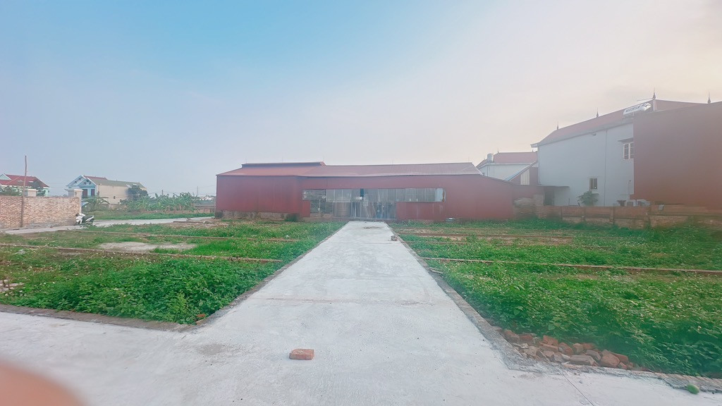 Đất đẹp 80 m Cộng Hoà Phù Linh  Đường Đẹp  ô tô vào tận cửa