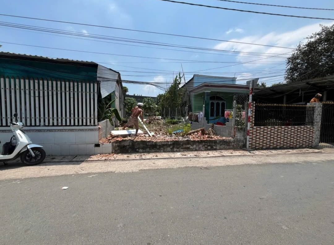 Bán đất mặt tiền nhựa 1/ngắn Nguyễn Kim Cương xã Tân Thạnh Đông Củ Chi TPHCM, DT: 6x17m.