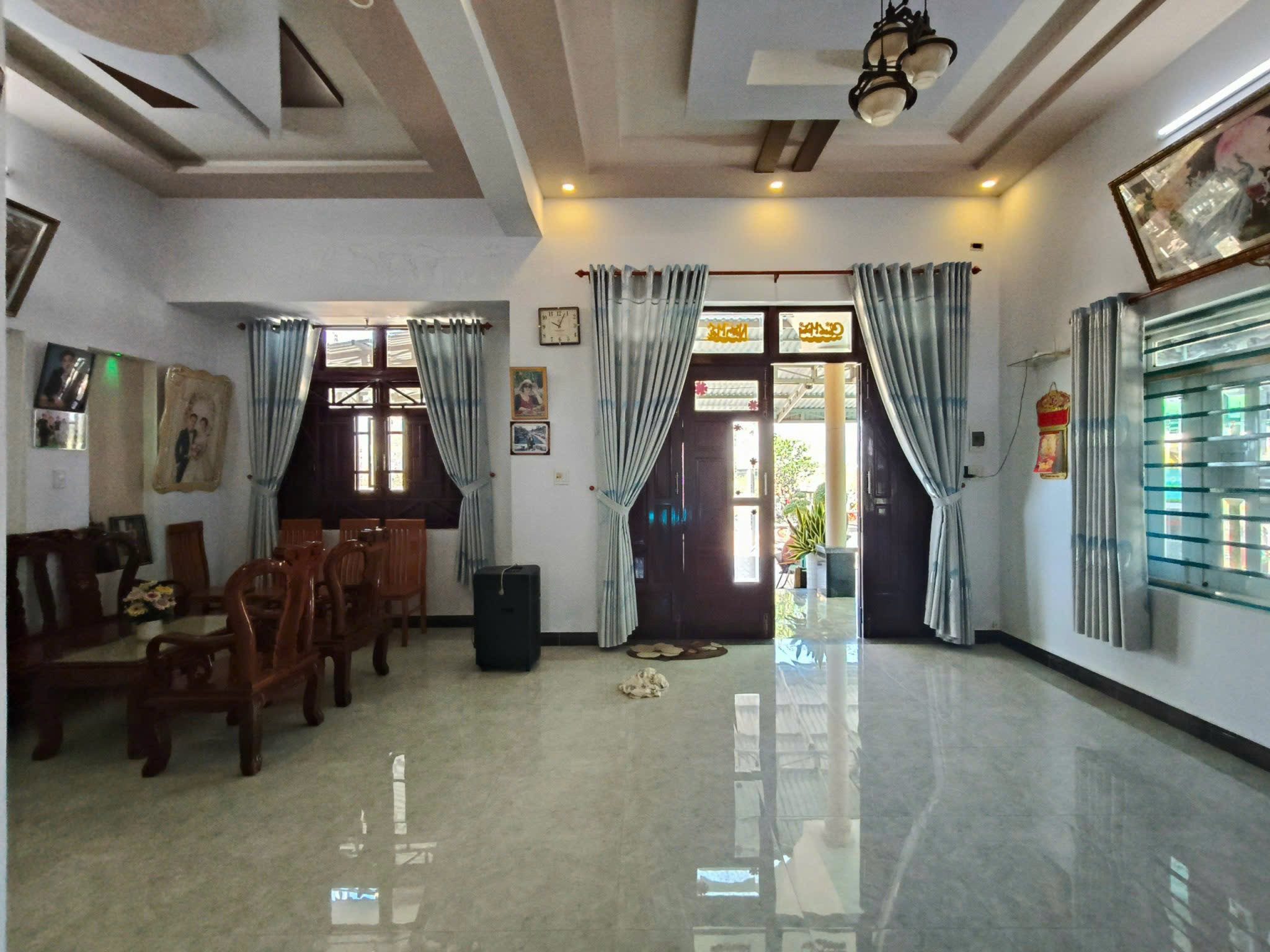 Bán nhà 956m² có sẵn 83m² thổ cư ngang 28m giá 5.4 tỷ tại Xã Tân Thành