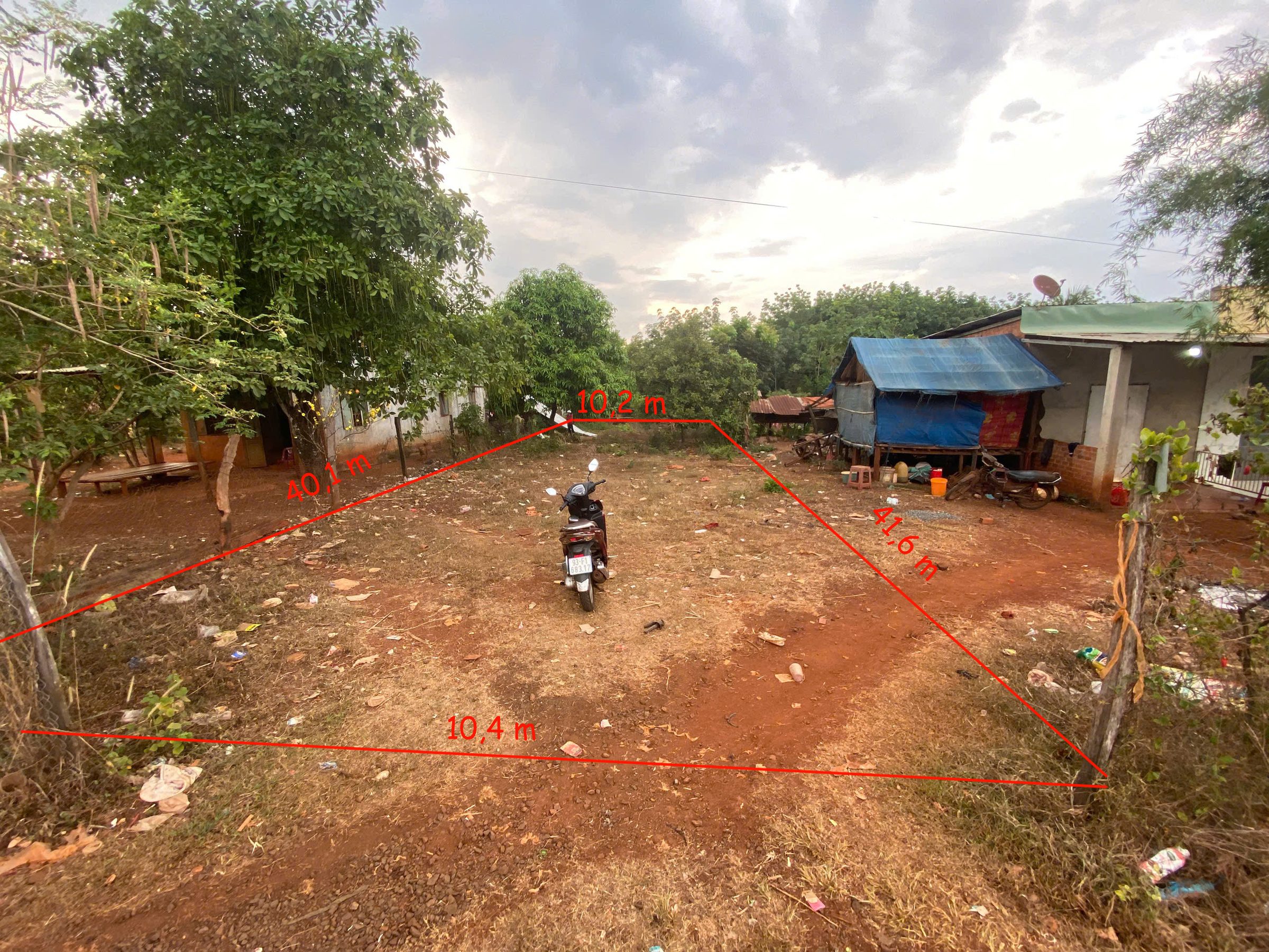 Bán đất 418m² có sẵn 313m² thổ cư ngang 10.2m giá 970 triệu tại Xã Tân Tiến