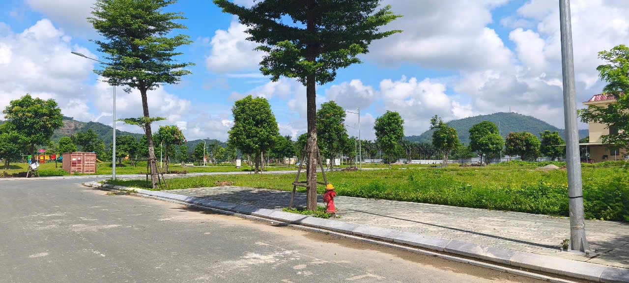BÁN ĐẤT CENTREVILLE LƯƠNG SƠN 123M² – MẶT TIỀN 6M – SONG HÀNH 2 ĐẠI HẠ TẦNG QUỐC LỘ 6 & METRO
