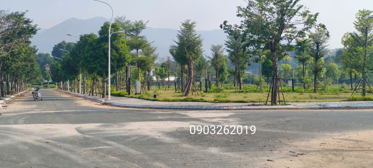 BÁN ĐẤT BIỆT THỰ CENTREVILLE LƯƠNG SƠN – 210M² – MẶT TIỀN 10M – LÔ HIẾM
