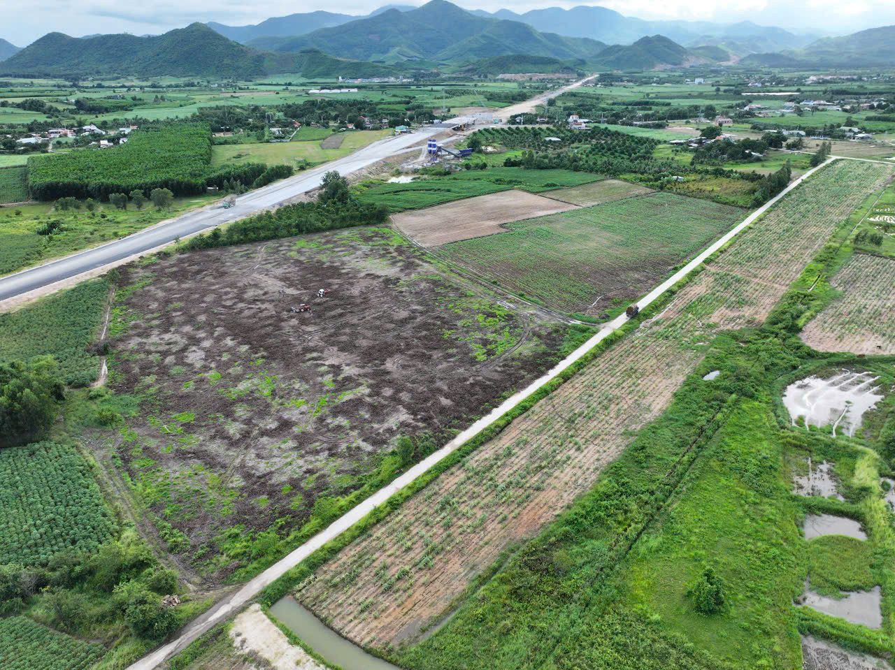 0763615365 Bán đất 334m² full thổ cư ngang 5m giá 350 triệu tại Xã Tây Ninh Hòa Z376