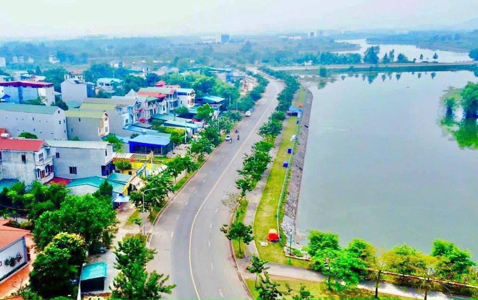 BÁN LÔ ĐẤT 2 MẶT TIỀN XÃ HÒA LẠC ĐỐI DIỆN CỔNG ĐẠI HỌC QUỐC GIA GIÁ 9TR/M2