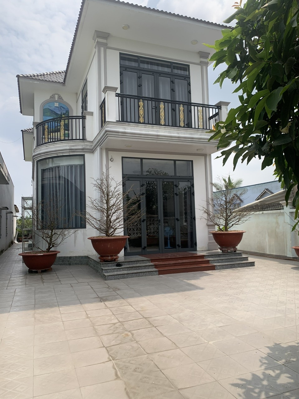 Biệt thự mini 300m2 (9,1x33) ấp 4, Thạnh Đức, Bến Lức, Long An, đối diện HappyLand