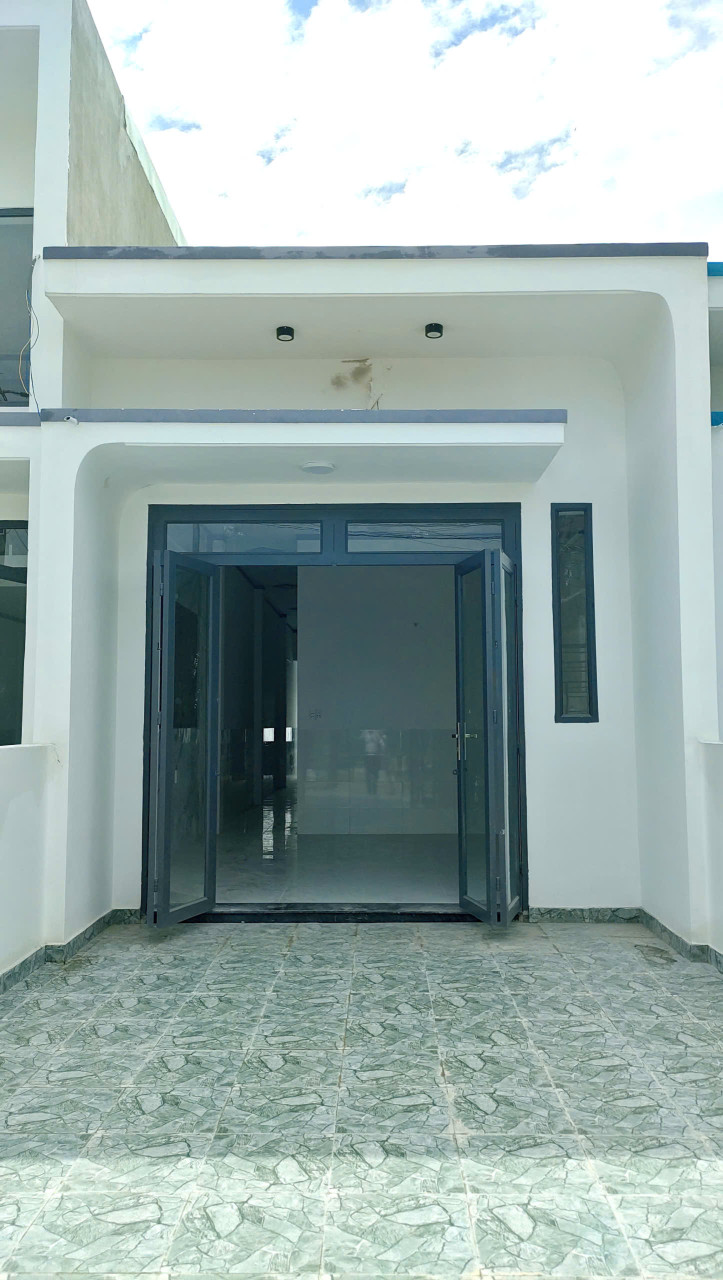 TRẢ TRƯỚC 400 TRIỆU NHẬN NHÀ NGAY GẦN TRẢNG DÀI 
Giá bán 1ty450
☎ Liên hệ ngay : 070.55.77.010