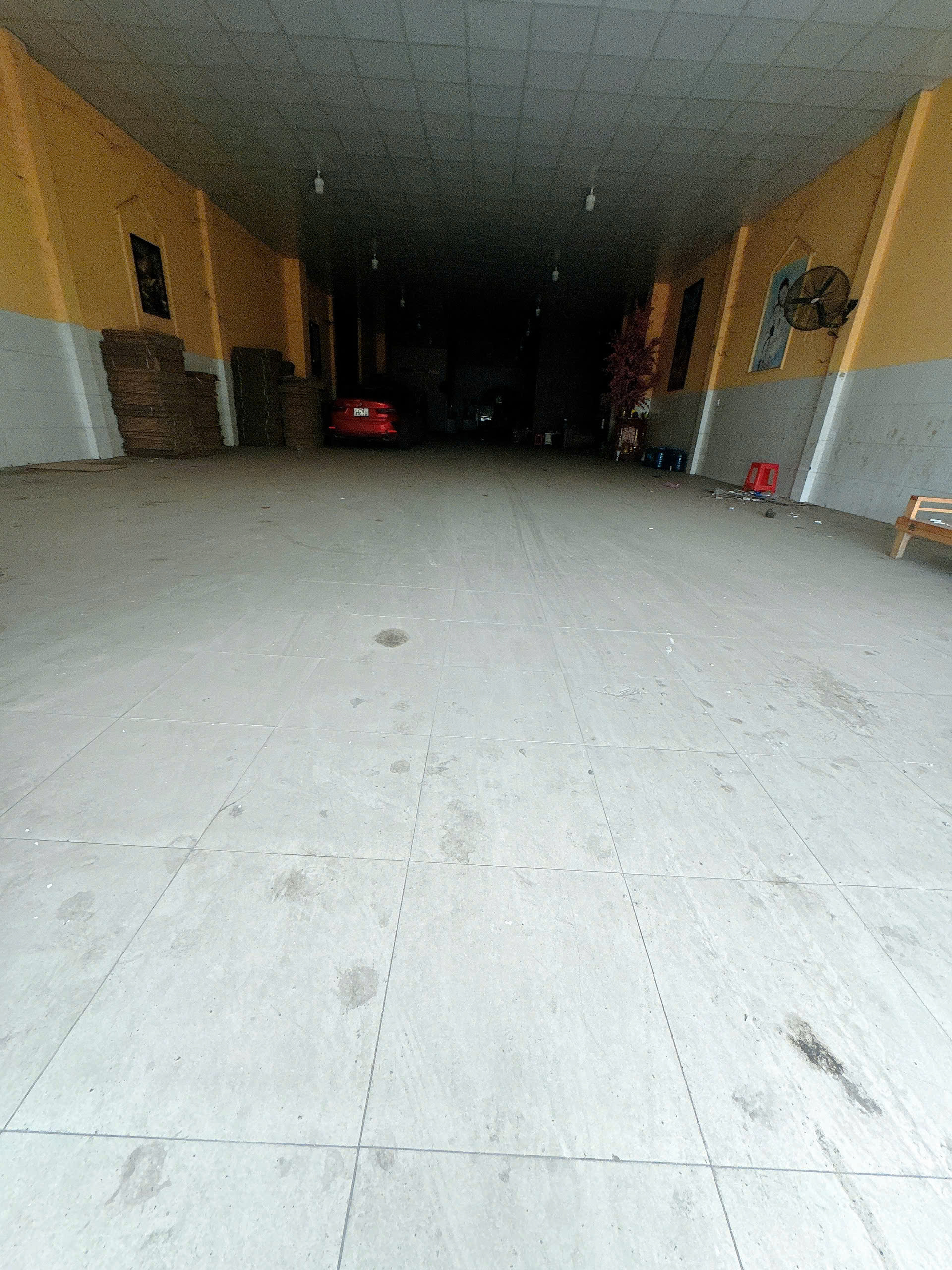 Bán kho xưởng xây kiên cố 600m2 mặt tiền QL60.Gía 6,2 tỷ