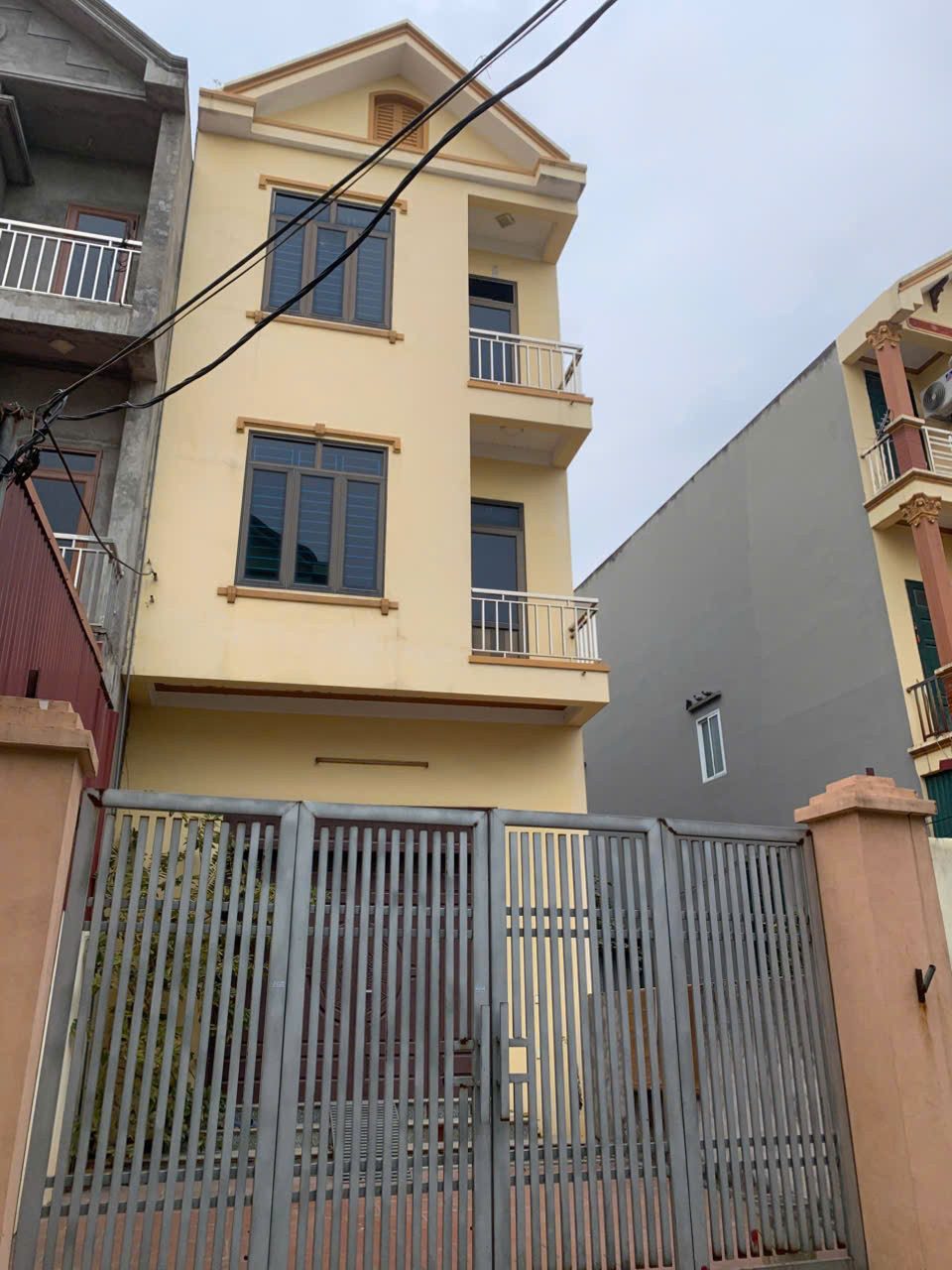 Bán nhà Đông Anh - Mạnh Tân Thư Lâm 114m2 nhà 3 tầng mt5m full thổ cư đẹp