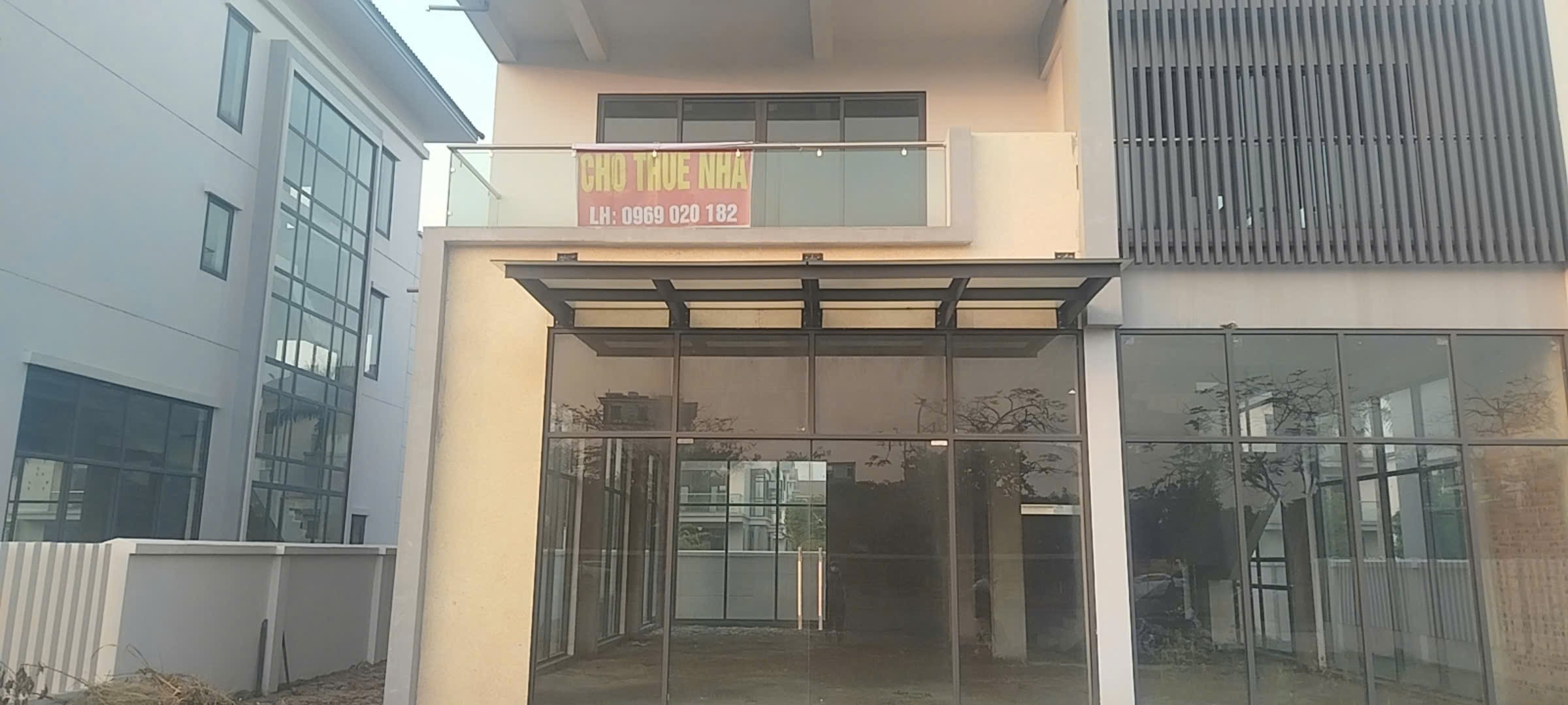 Cho thuê Shopvina Sapphire Gem - Diện tích hơn 500m2 - Kinh doanh buôn bán sầm uất