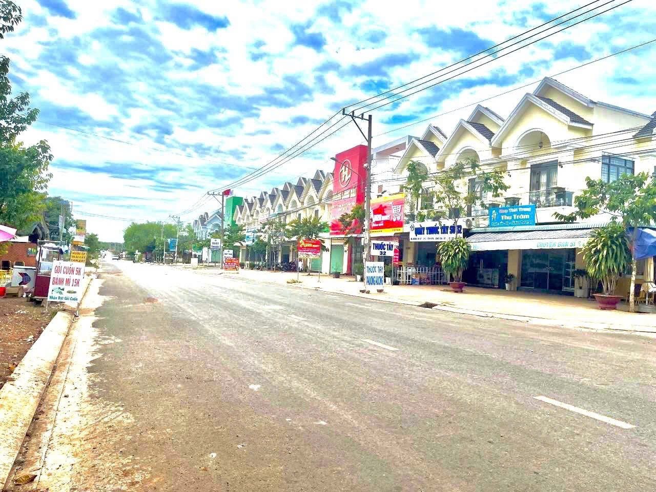 CẦN BÁN LÔ ĐẤT TRUNG TÂM THÀNH PHỐ ĐỒNG XOÀI SỔ HỒNG RIÊNG.