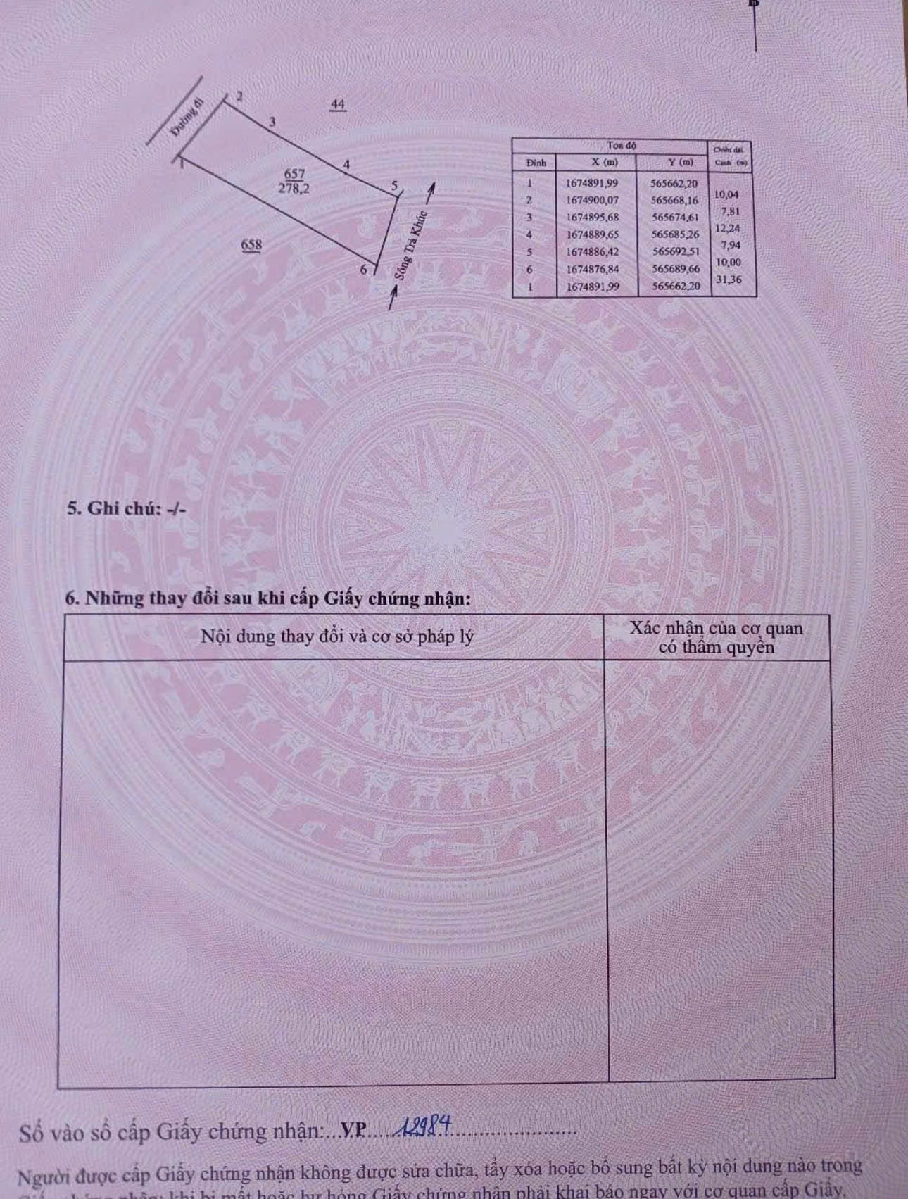 Đất chính chủ cần muốn bán Gần 300m2 view sông trà👉Đất tịnh Giang cũ nay xã Trường Giang . Đường oto thông ,khu dân cư đông đúc
👉Giáp sông trà khúc mát mẽ quanh năm
Nằm gần cầu sắp xây. Diện tích 10x30 thích hợp làm nhà vườn view sông .Giá 439tr