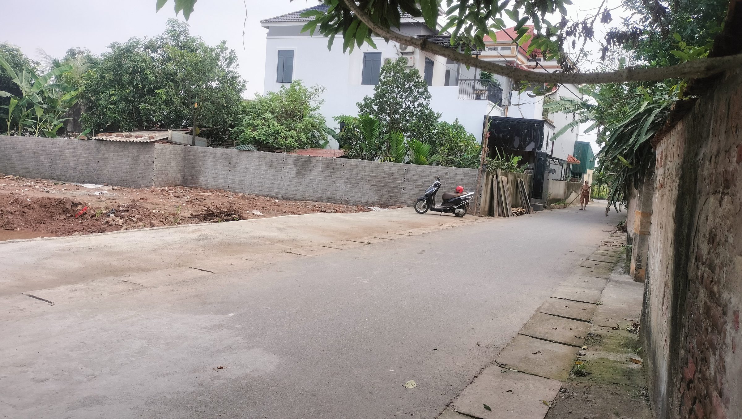 Bên em cần bán đất diện tích từ 85m đến 127m
địa chỉ THÔN VĂN BÚT, XÃ TRÁC VĂN DUY TIÊN HÀ NAM ĐƯỜNG NHỰA THÔNG HAI ÔTÔ CHẠY, HƯỚNG ĐÔNG NAM, GIÁP KHU CÔNG NGHIỆP kết nối em số 0913478356