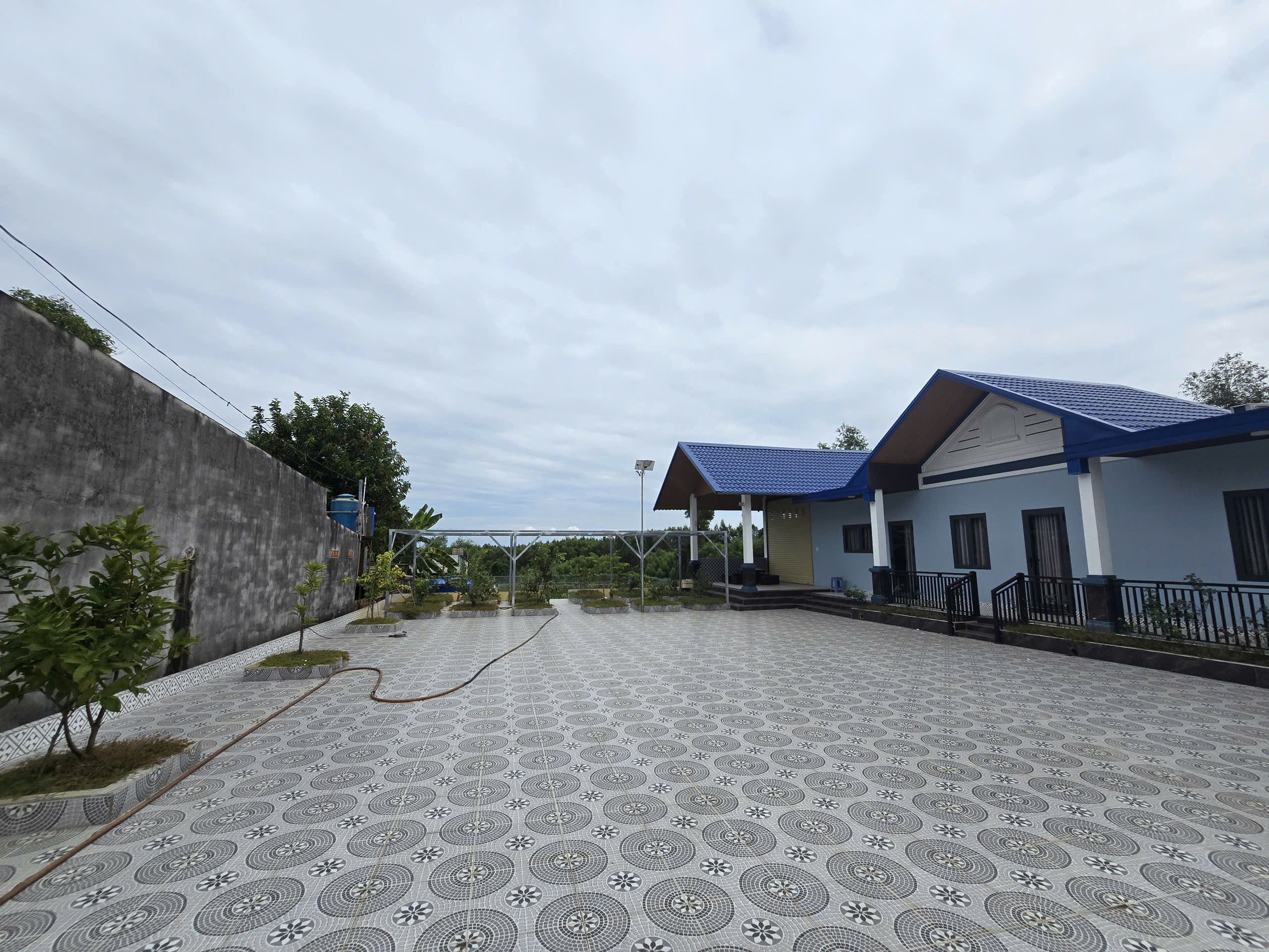 Bán nhà 1472.1m² có sẵn 100m² thổ cư ngang 20m giá 5 tỷ tại Xã Trị An
