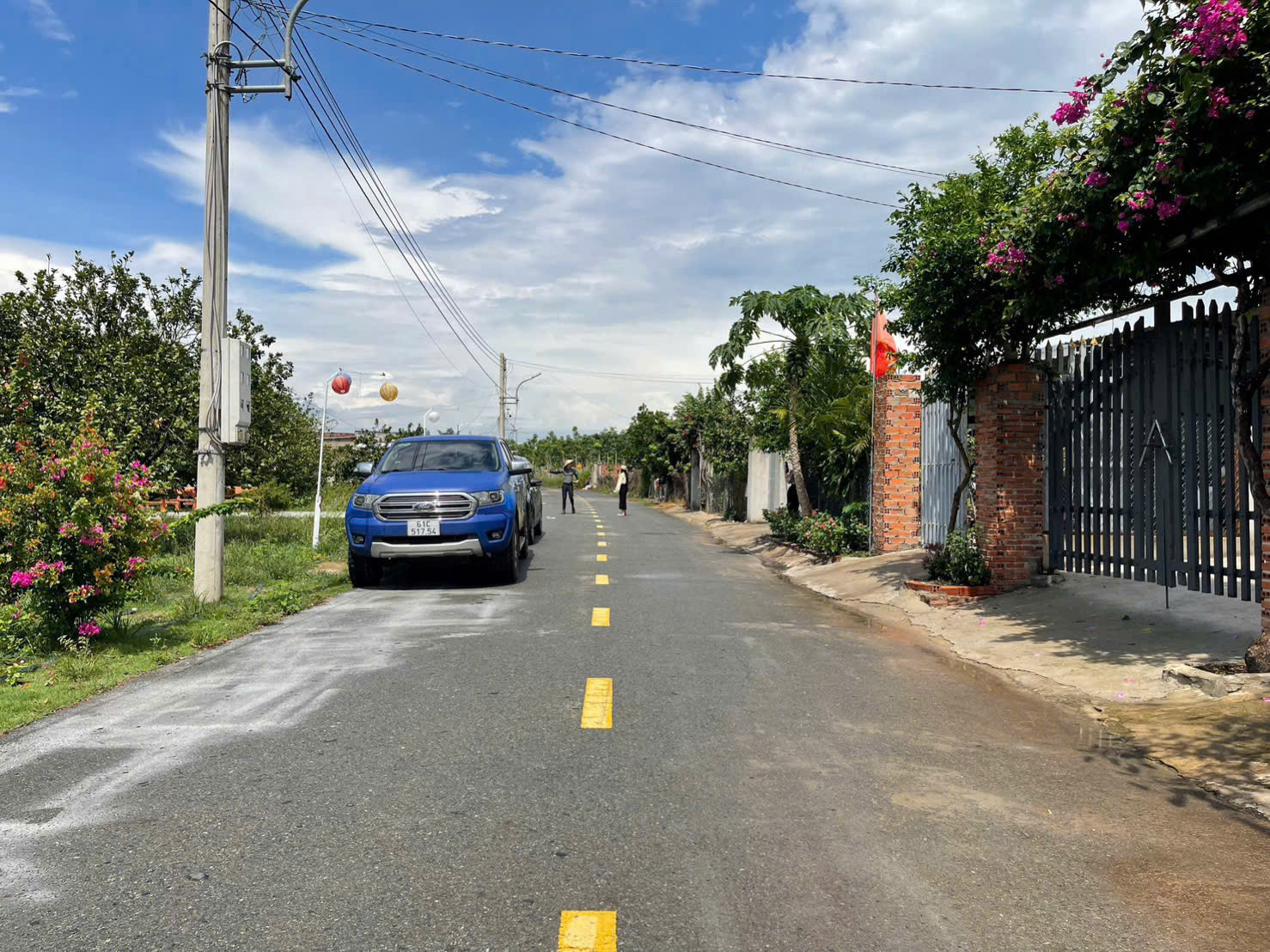 CẦN NHƯỢNG LẠI CẬP LIỀN KỀ 10X50 TẠI BÀU BÀNG TPHCM