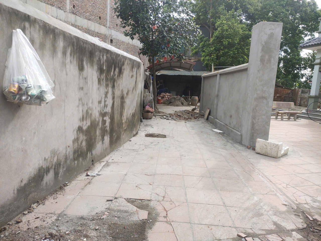 Cần bán 45m2 đất thổ cư Trưng Trắc, Văn Lâm, ô tô vào, chỉ 1.x tỷ: 0835459289
