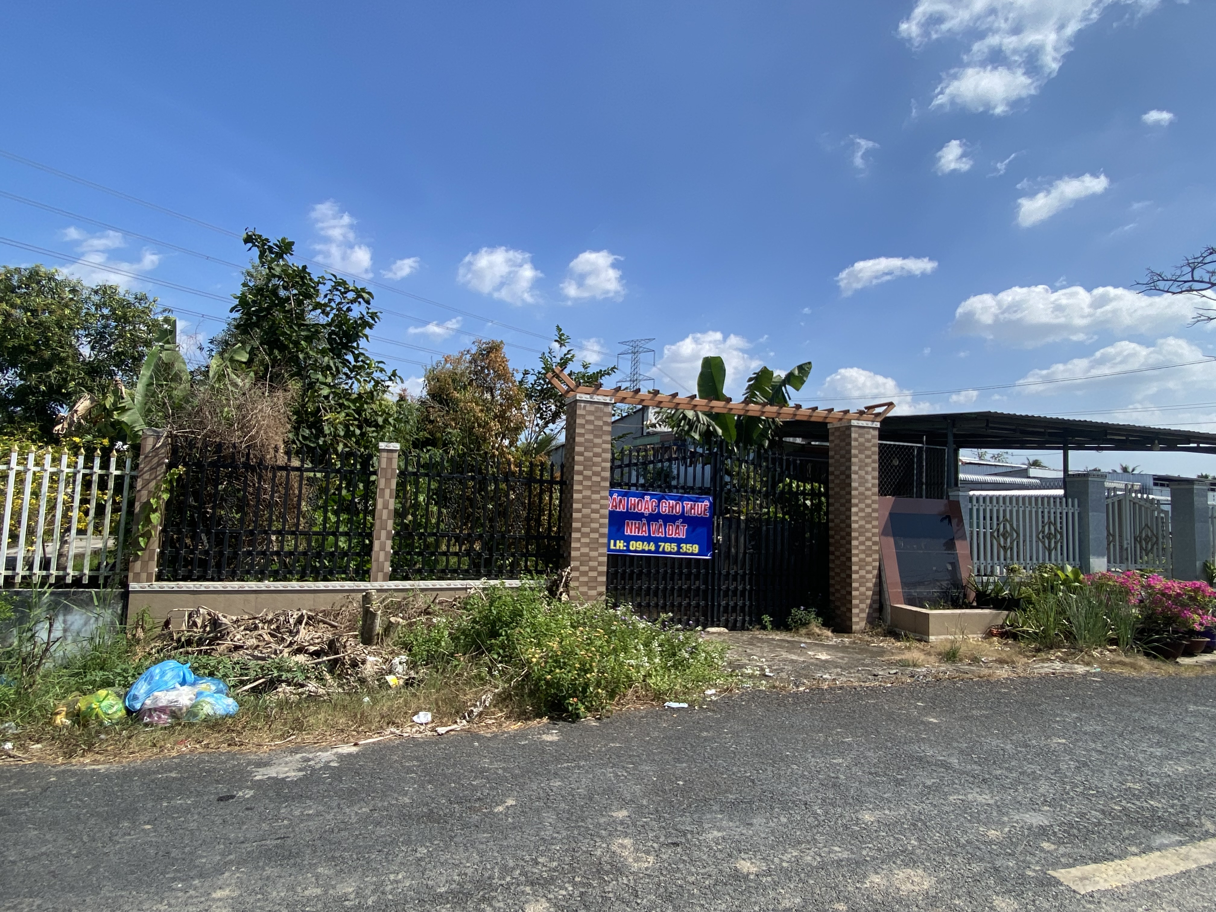 Bán đất 1000m² ngang 11,7m giá 2.2 tỷ Xã Trường Long