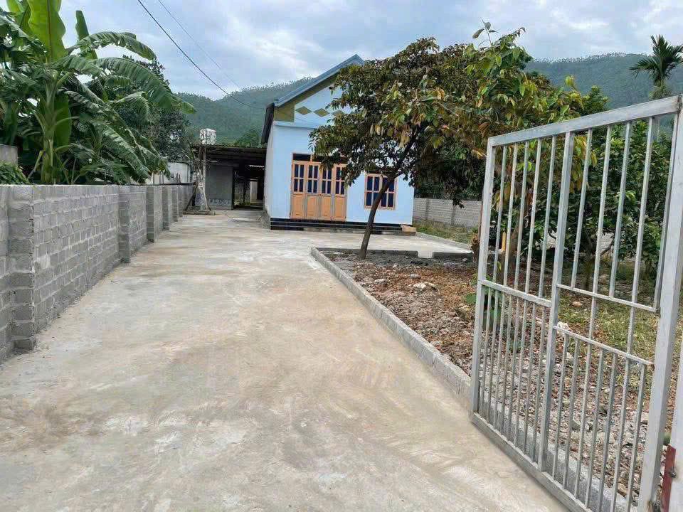 Chủ GIẢM GIÁ chỉ với 1,99 tỷ sở hữu ngay mảnh đất sẵn nhà cấp 4 kiên cố