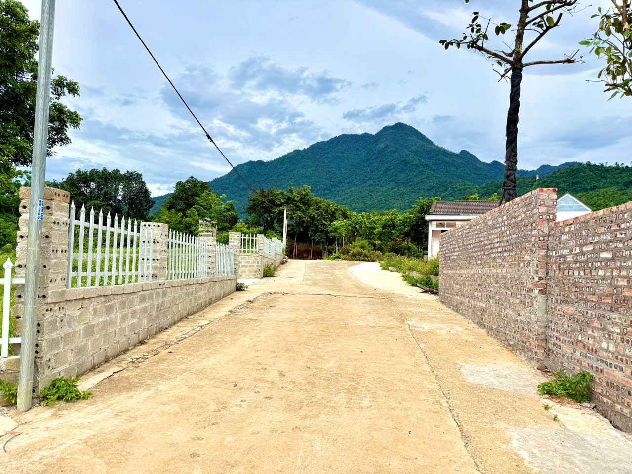 Chỉ 2 tỷ 150tr có ngay lô đất Yên Bài