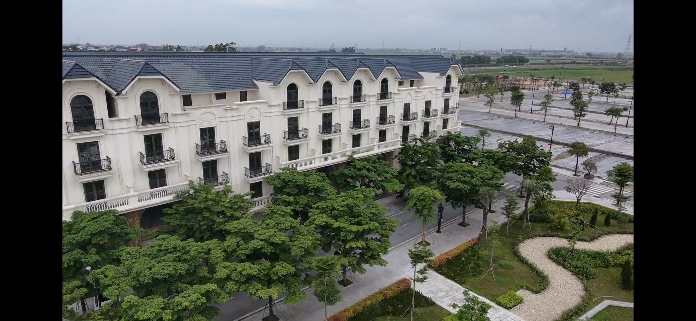 Bán nhà 100m² full thổ cư ngang 5m giá 8.5 tỷ tại Kim Đô City Bắc Ninh