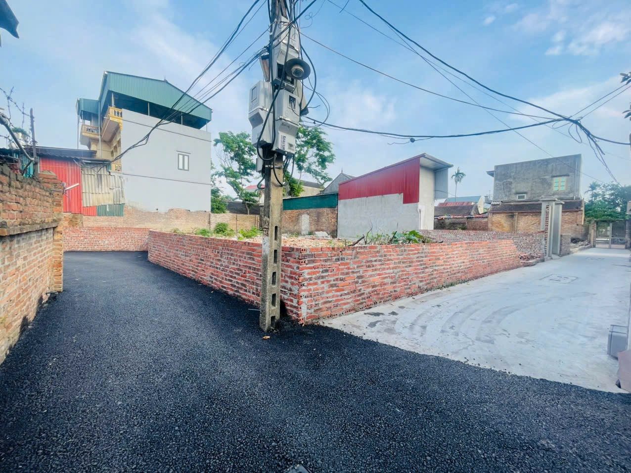 GIẢM SÂU CẮT LỖ,332m² THỔ CƯ 2 MẶT TIỀN VĂN MÔN, YÊN PHONG
ĐẤT ĐẸP HIẾM CÓ ,TÁCH ĐƯỢC 4 LÔ ,CƠ HỘI BẮT ĐÁY CHO NHÀ ĐẦU TƯ