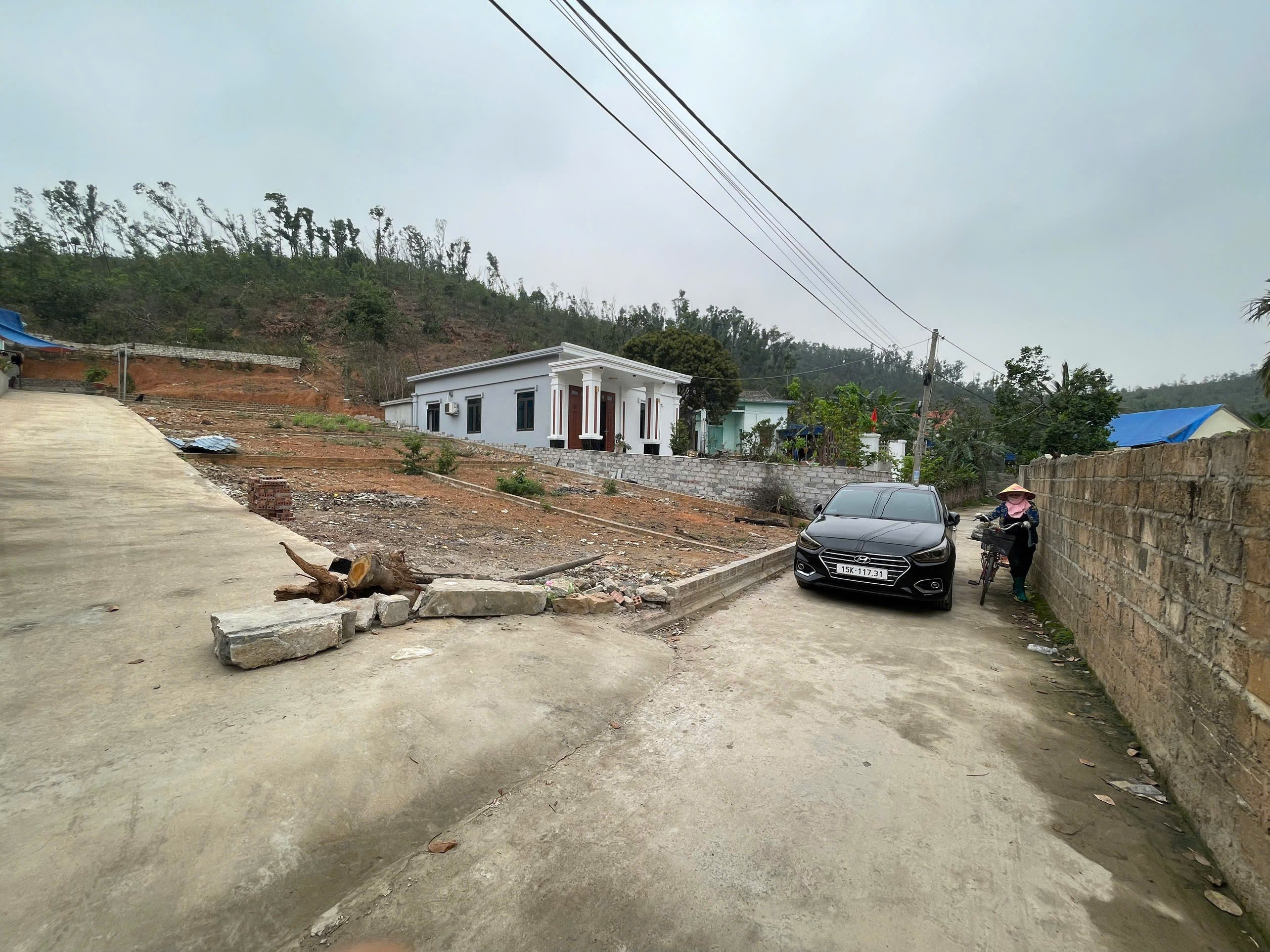 Bán đất 60m² ngang 5m giá 380 triệu Xã Việt Khê kì sơn cũ lh. 0382341632
Em Liên