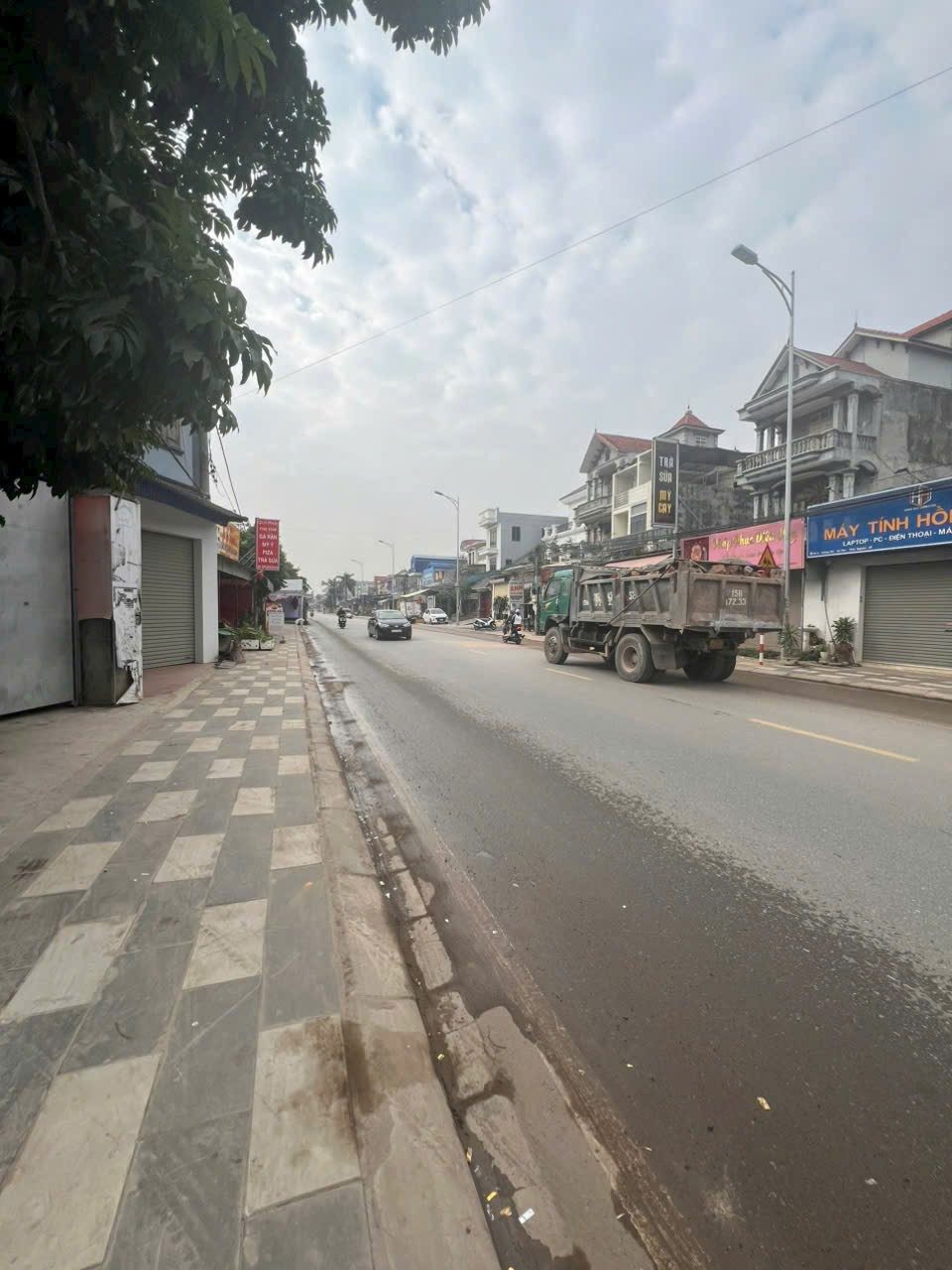 24/12/2025.Bán đất 107m² ngang 4,7m . mặt đường 352.giá 4.5 tỷ Kỳ Sơn. liên hệ 0362558882