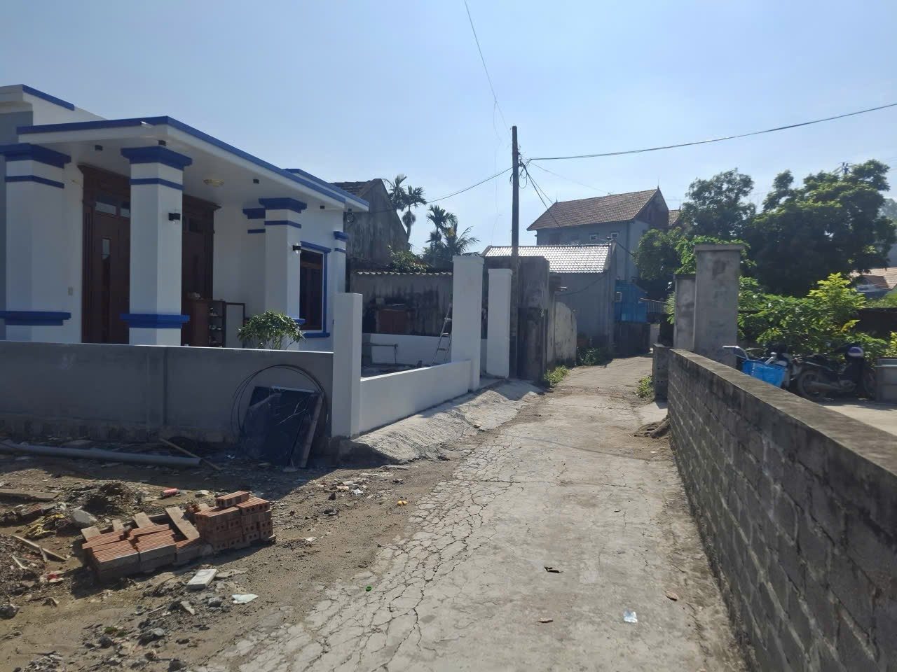 Bán đất 89m² ngang 6m giá 690 triệu Xã Việt Khê( Lại Xuân). liên hệ 0362558882