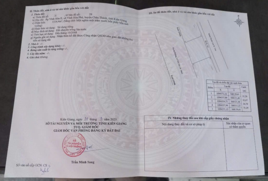 🔥 BÁN ĐẤT MẶT TIỀN KHỦNG GẦN 35M – ĐƯỜNG 3/2 NỐI DÀI – VĨNH HÒA PHÚ 🔥
📍 Vị trí: Ấp Vĩnh Hòa 2, xã Vĩnh Hòa Phú, tỉnh Kiên Giang (cũ)
🛣️ Cập trực tiếp đường 3/2 nối dài – đã trừ lộ giới