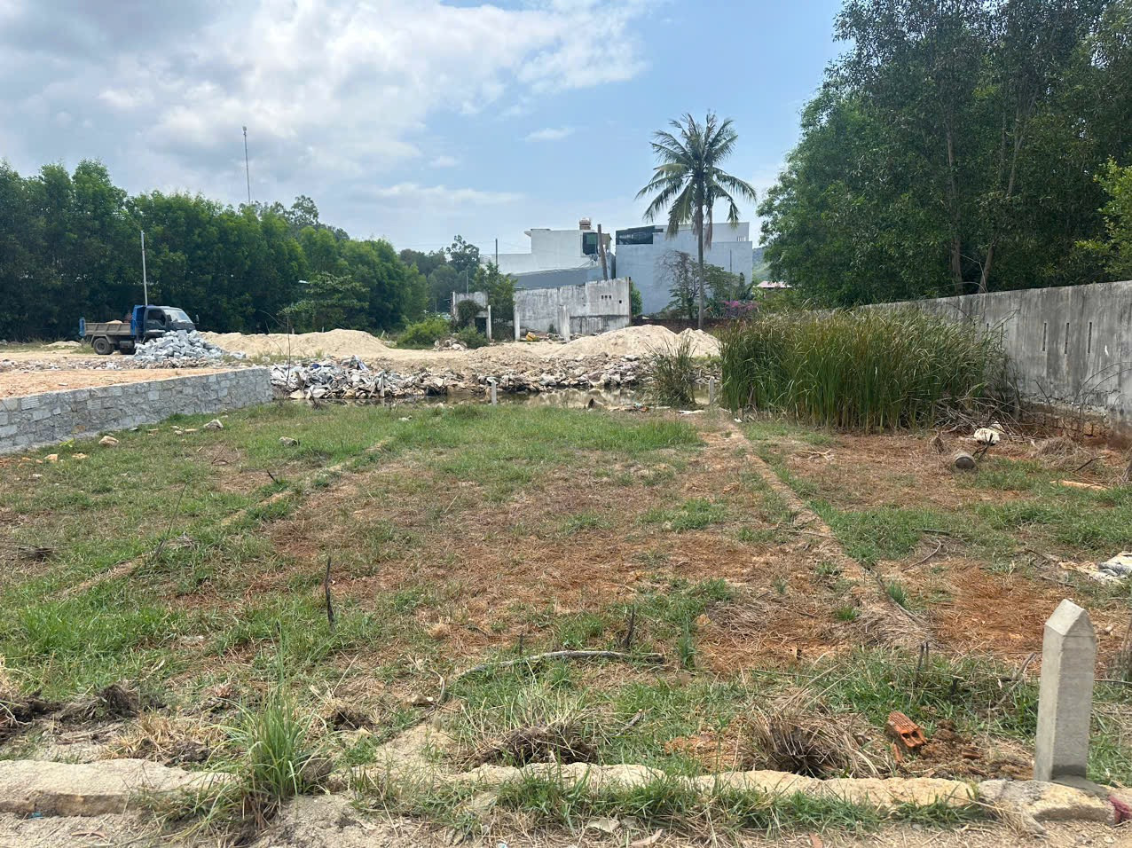 🧧BÁN LÔ SÁT HÒN THƠM VĨNH NGỌC - PHƯỜNG TÂY NHA TRANG 💰1ty6 GIÁ ĐẦU TƯ

- Diện tích: 80 m² ngang 5m full thổ
- Hướng Tây- Pháp lý sổ hồng