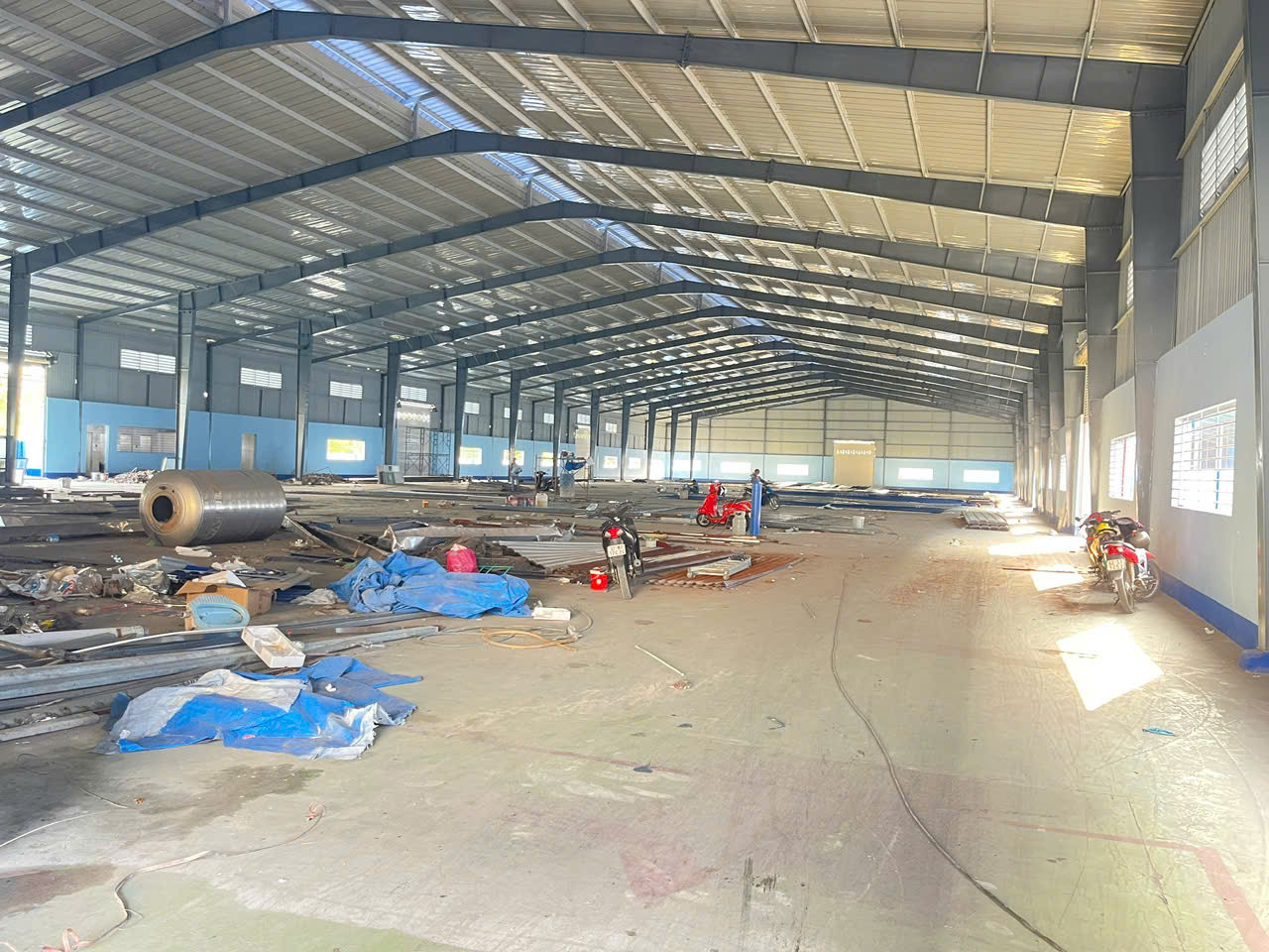 Bán kho xưởng 10,000m2 KCN Việt Nam Singapore II-A, Bình Dương