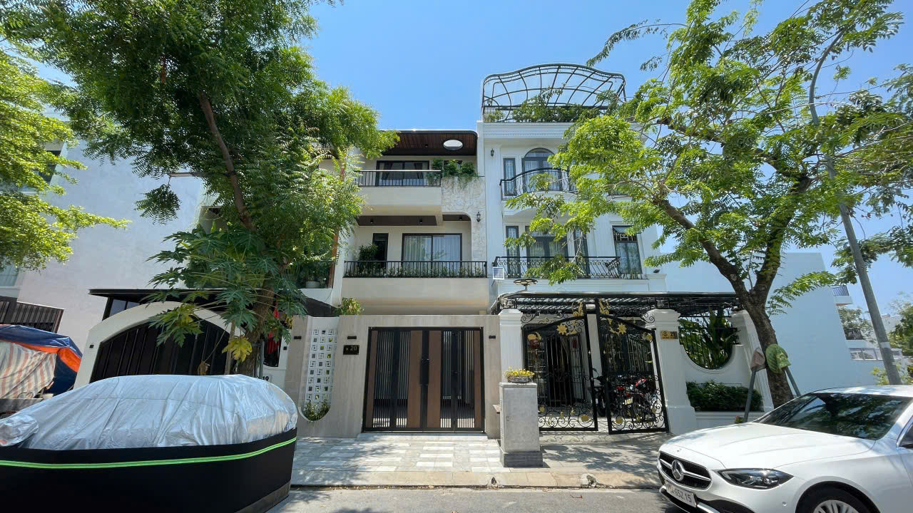 BÁN NHÀ ĐẸP 3 TẦNG KĐT MỸ GIA GÓI 5 – GẦN SÔNG MÁT MẺ – GẦN VÕ NGUYÊN GIÁP – GIÁ TỐT CHỈ 8,45 TỶ