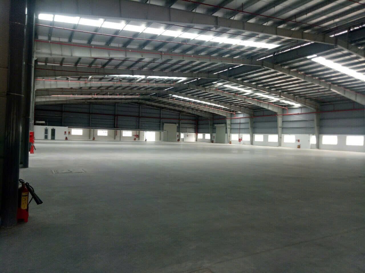 CHO THUÊ KHO XƯỞNG DIỆN TÍCH LỚN 3.200M2 TẠI VĨNH THẠNH - TÂY NHA TRANG. LH 0905 800 366 - E Hiền 
NHẬN KÝ GỬI & MUA BÁN NHÀ ĐẤT