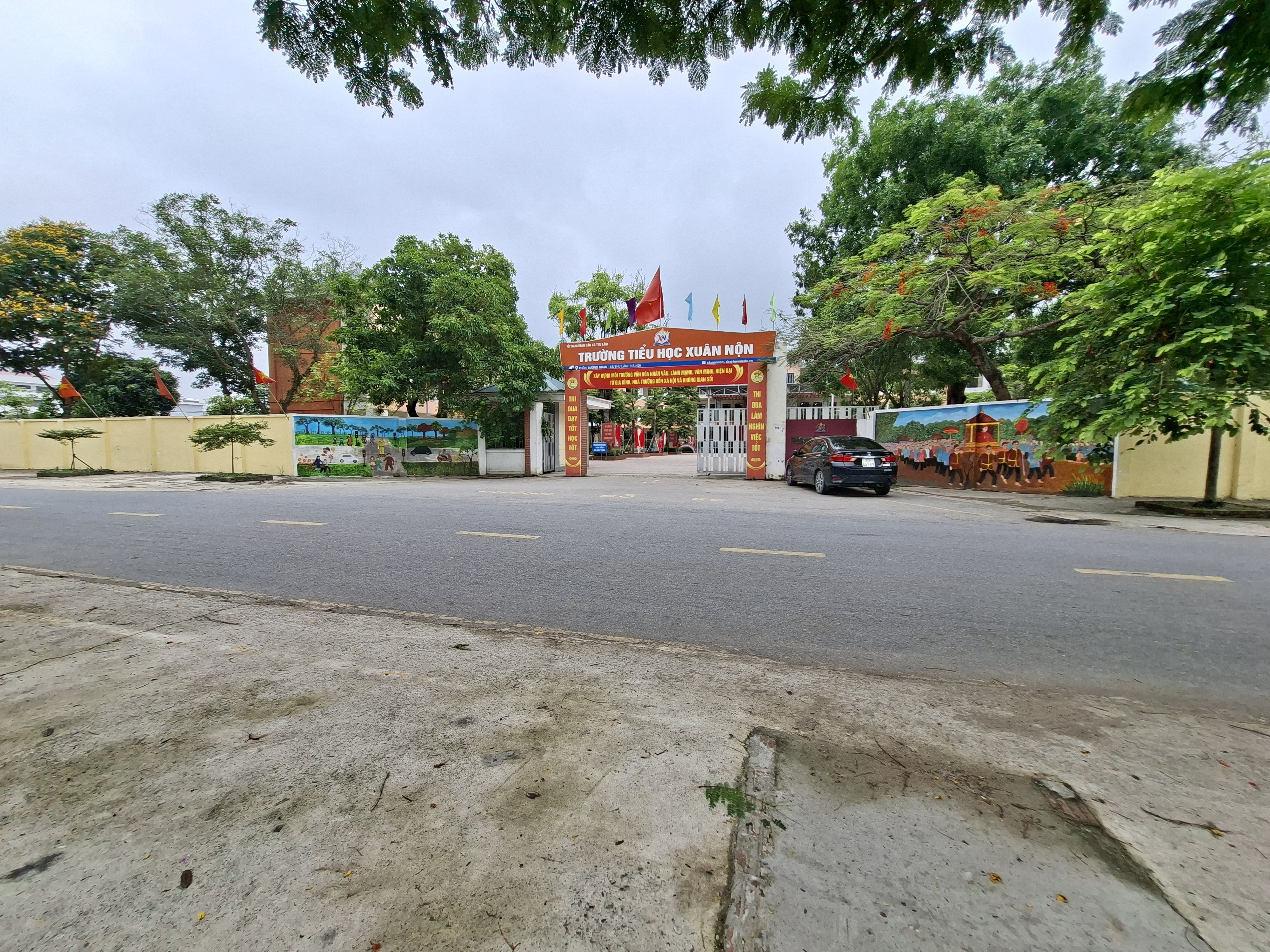 Vị trí đẹp,lô góc thông ô tô duy nhất gần hồ điều hòa,trường mầm non,nhà văn hóa,trường cấp 1;2