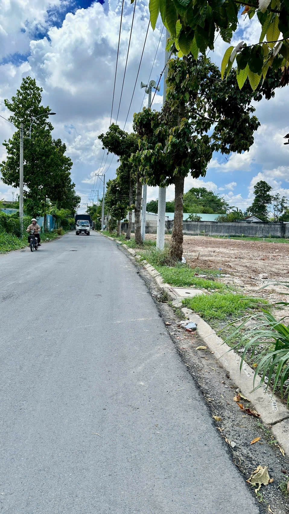 Bán 27 lô đất ( F0 ) sổ hồng riêng. Giá chỉ từ 4 tỷ - 4,2 tỷ