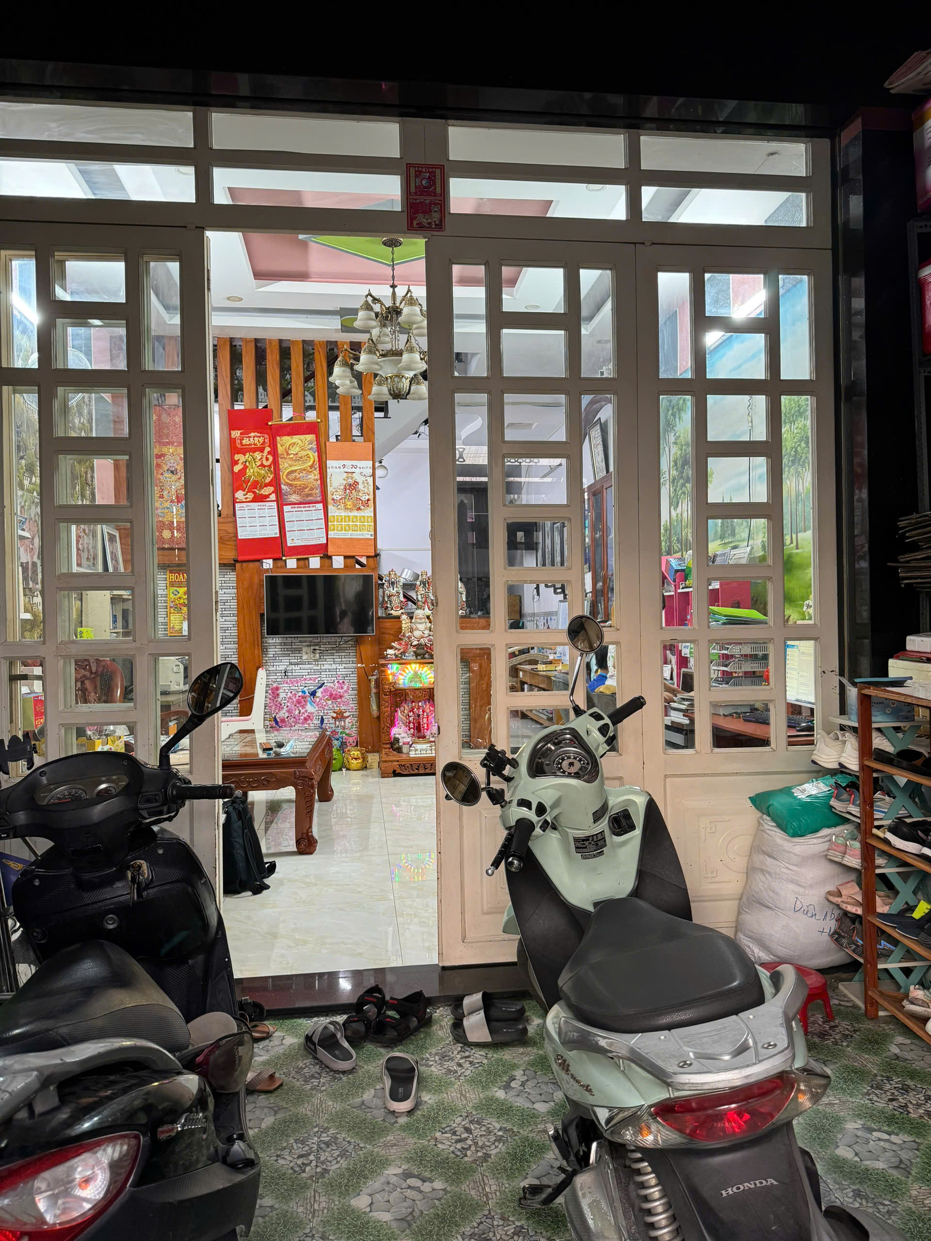 BÁN NHÀ ĐẠI HẢI 3 HÓC MÔN, NGANG 5M DT 89M2, XE HƠI NGỦ TRONG NHÀ, Ở NGAY GIÁ TỐT