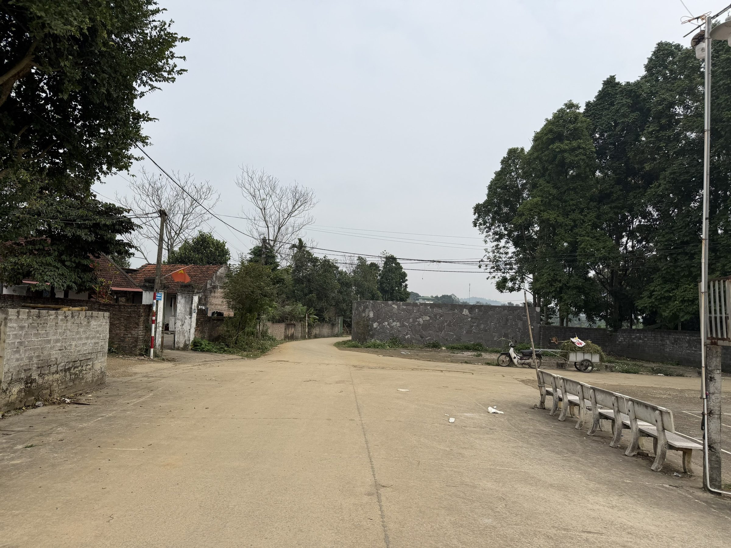 Sở hữu ngay mảnh đất rộng thoải mái xây dựng nghỉ dưỡng tại Yên Bài, TP Hà Nội
