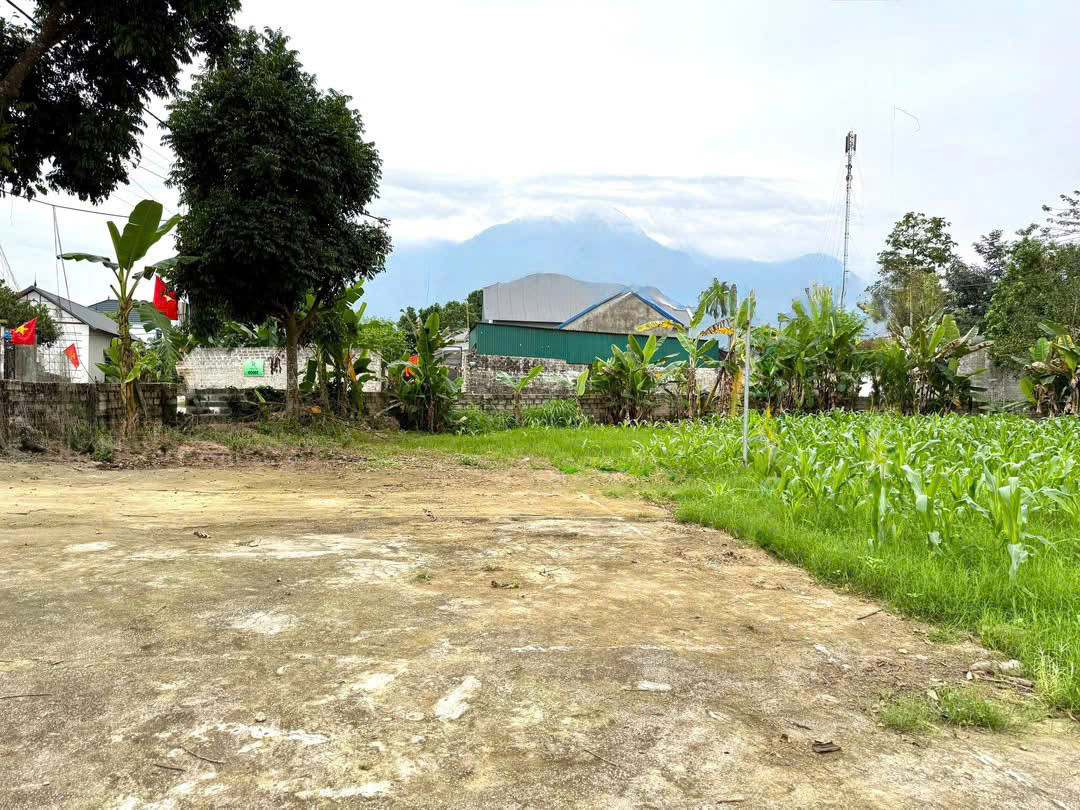 SIÊU PHẨM NGHỈ DƯỠNG YÊN BÀI - LÔ GÓC 3 MẶT THOÁNG, VIEW TRỌN NÚI BA VÌ!