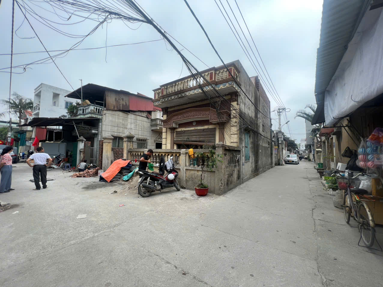 Bán lô góc 2 đường ô tô tránh tại Thôn Tiền Yên Phong BN