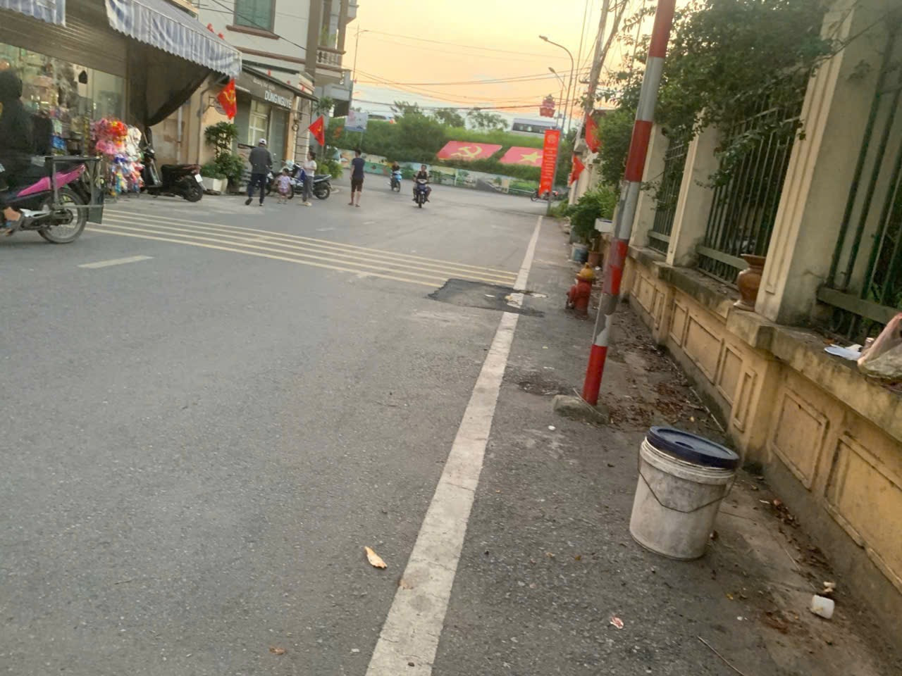 Nhà yên sở mới đẹp giá vừa túi