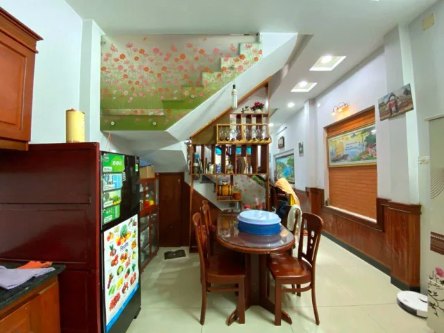 L512 🔥 Giảm 700tr! Nhà 3 tầng 56m², Đ.6m – An Phú Đông 9 Q12