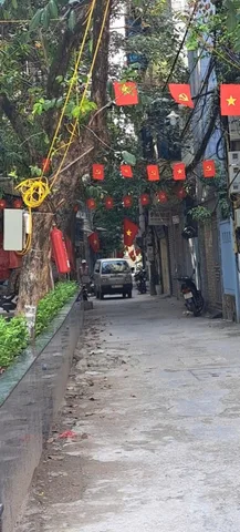 Bán nhà Trường Chinh (Đống Đa) 61m, 3 tầng, mt 3.6m, giá 21 tỷ