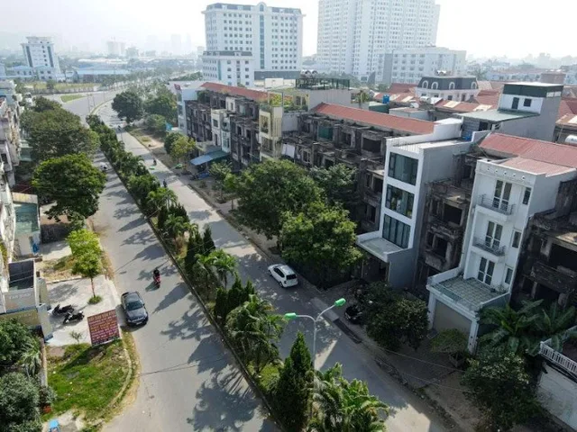 Bán Liền Kề Vân Canh, phố Trịnh Văn Bô 100M, kinh doanh, vỉa hè, đường 13m giá cần bán