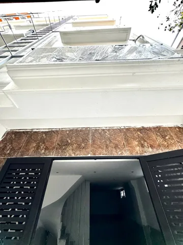 Bán căn hộ dịch vụ dòng tiền Trung Liệt (Đống Đa) 37m, 7 tầng, mt 3.9m, giá 10.8 tỷ