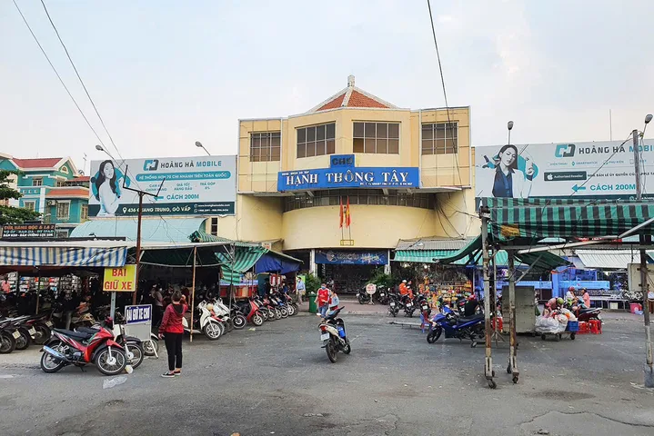 Nhà 1 trệt 3 lầu, mặt tiền chợ Hạnh Thông Tây,Gò Vấp