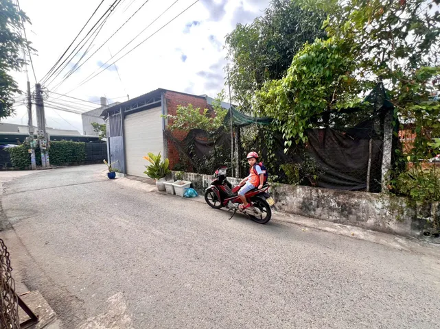 Đất Phú Hoà nhựa 5m thông hẻm 269