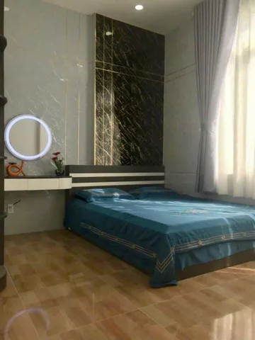 Nhà 1 trệt 2 lầu mới đẹp Mt Nguyễn Thị Minh