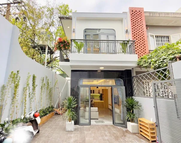 🔥 Giảm 500tr! Nhà 2 tầng 103m², Vuông, Đ.3m – Phan Huy Ích GV