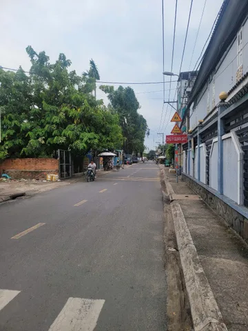 Bán nhà mặt tiền Thị Trấn Tân Hiệp, ngang 6.5m, giá 6.5 tỷ - Đã bán