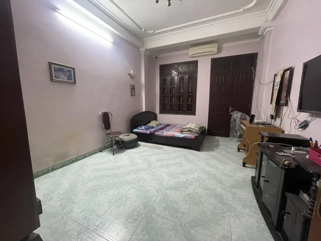 Bán nhà Xã Đàn (Đống Đa) 30/38m, 5 tầng, mt 3.8m, giá 10 tỷ